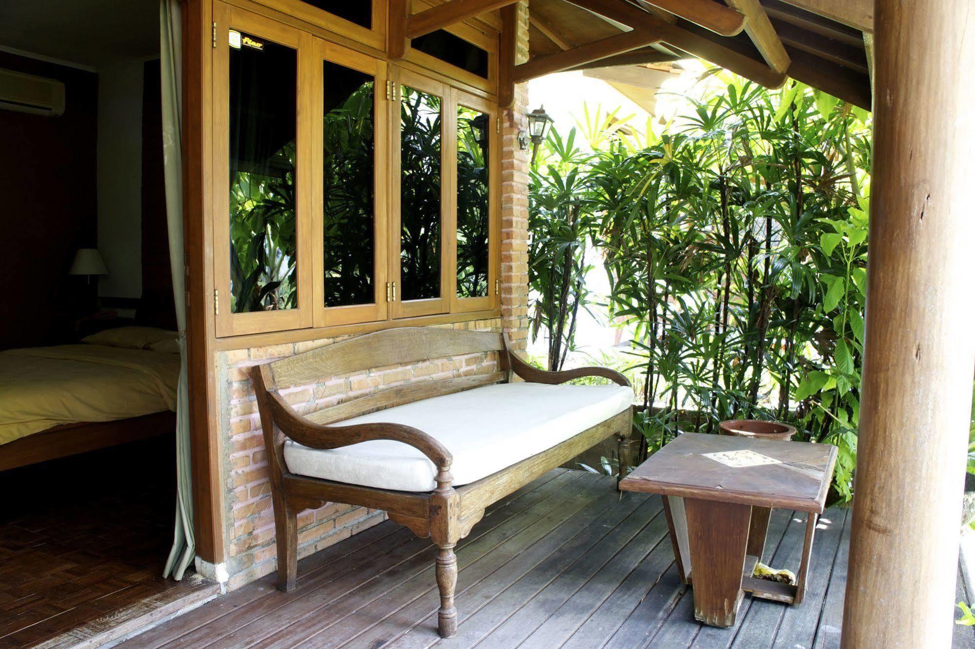 Oyo 1214 My Lagusa Hotel Cimaja Luaran gambar