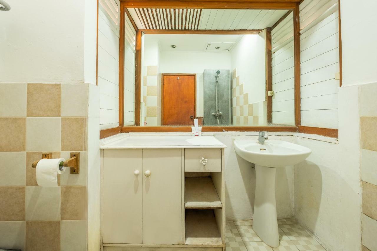 Oyo 1214 My Lagusa Hotel Cimaja Luaran gambar